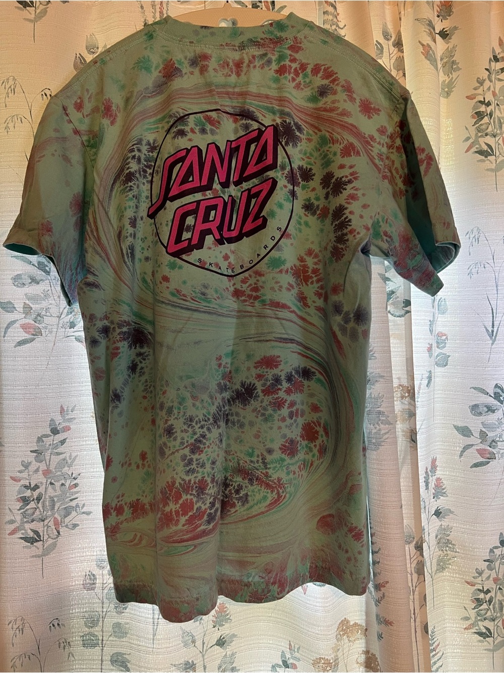 Santa Cruz Skateboards Tie-Dye Short Sleeve Tee — Mint Green with Pink Logo